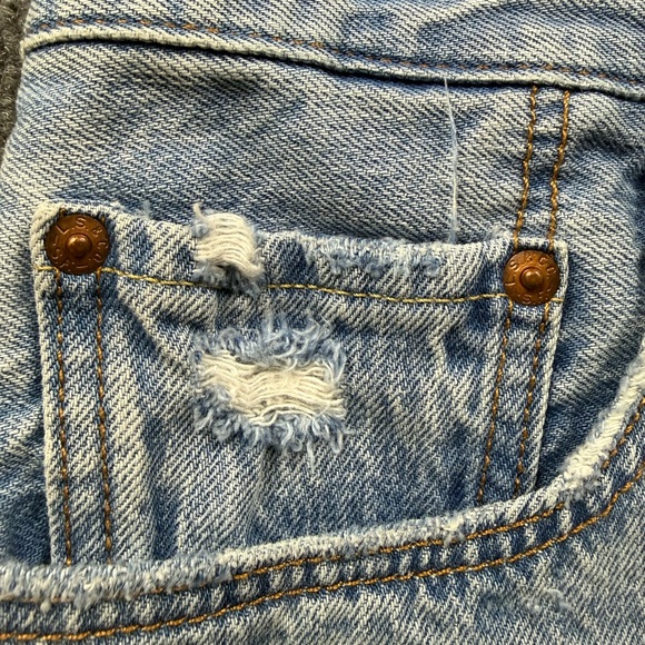 Levi’s High-Rise Distressed Light Blue Denim Shorts, Size 31 - Picture 8 of 11